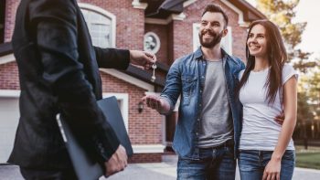 How to Tell the Difference Between Buyer’s a and a Seller’s Market