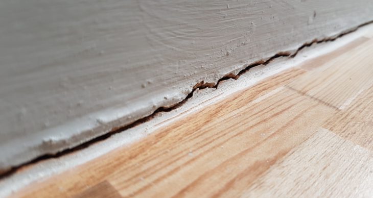 Seal Cracks and Crawl Spaces 
